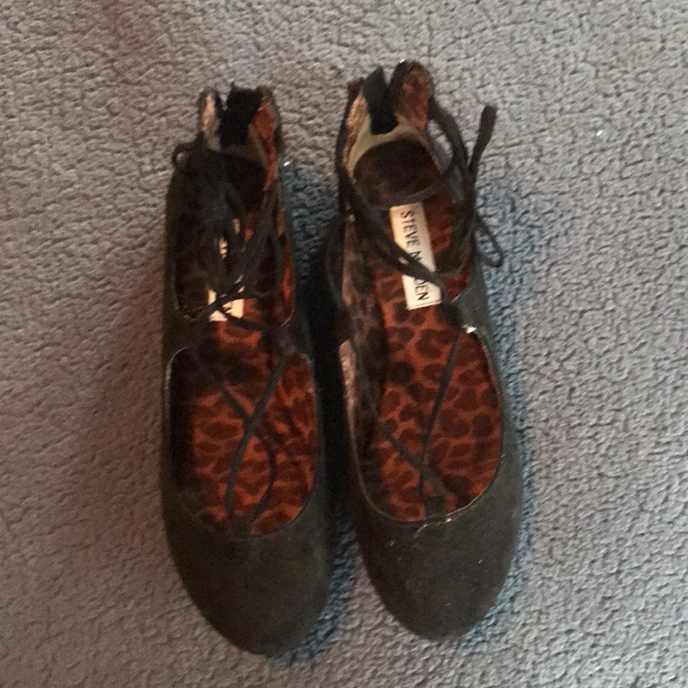 black steve madden flats